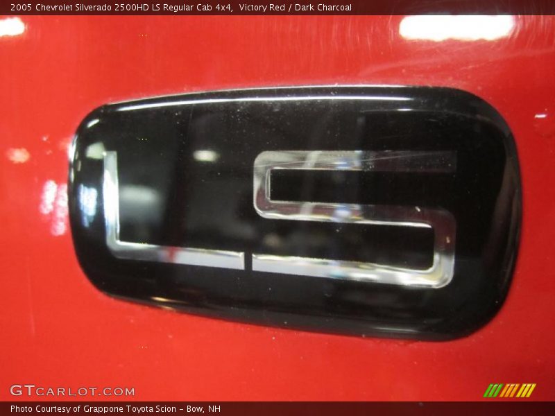  2005 Silverado 2500HD LS Regular Cab 4x4 Logo