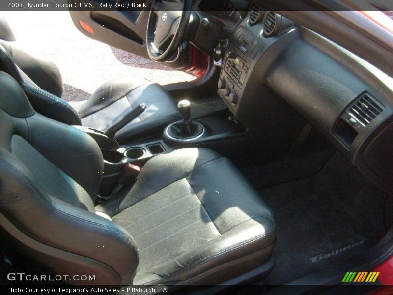  2003 Tiburon GT V6 Black Interior