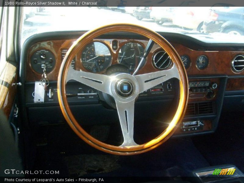 Dashboard of 1980 Silver Shadow II