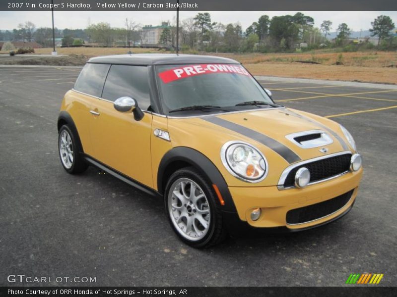 Front 3/4 View of 2007 Cooper S Hardtop