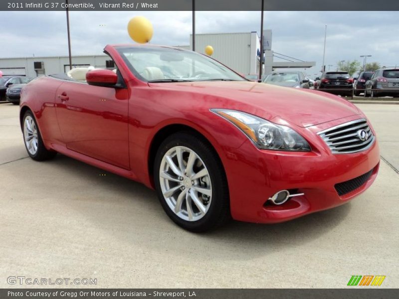 Front 3/4 View of 2011 G 37 Convertible