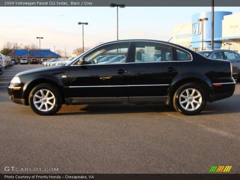 Black / Grey 2004 Volkswagen Passat GLS Sedan