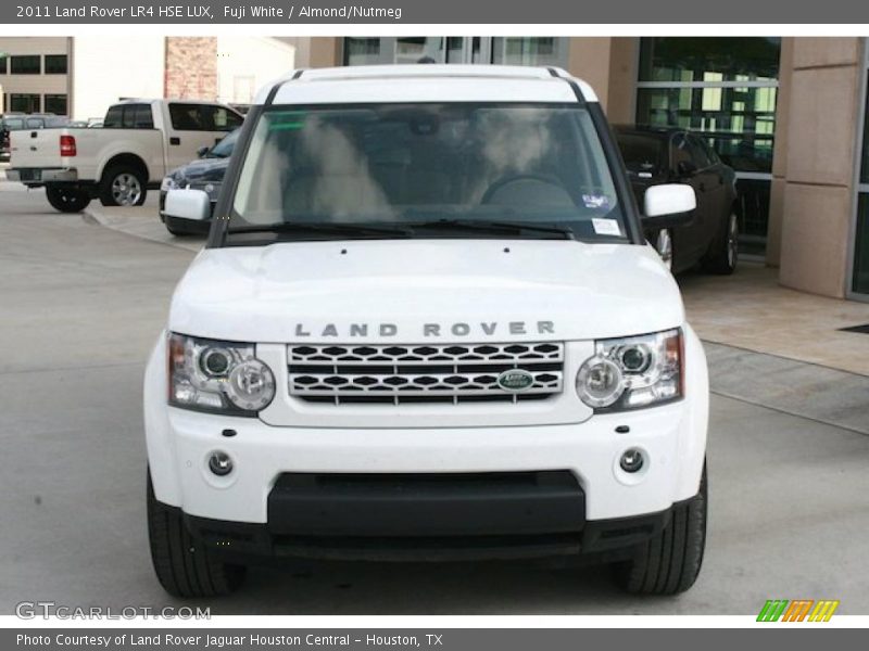 Fuji White / Almond/Nutmeg 2011 Land Rover LR4 HSE LUX