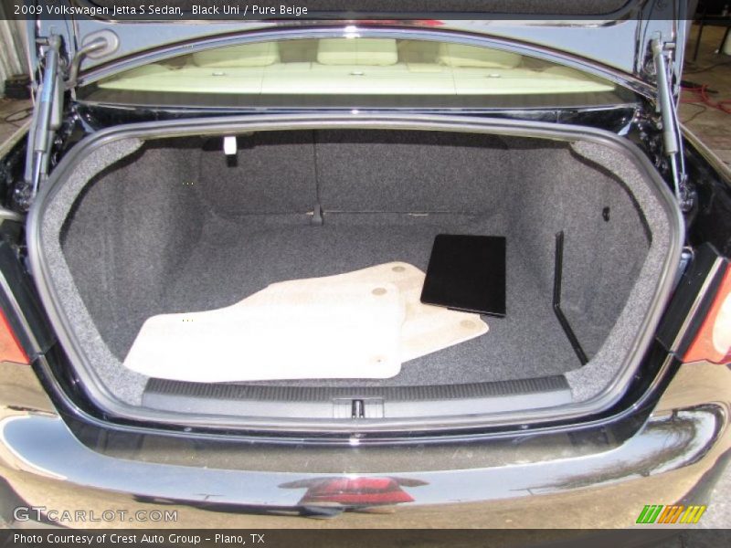 Black Uni / Pure Beige 2009 Volkswagen Jetta S Sedan