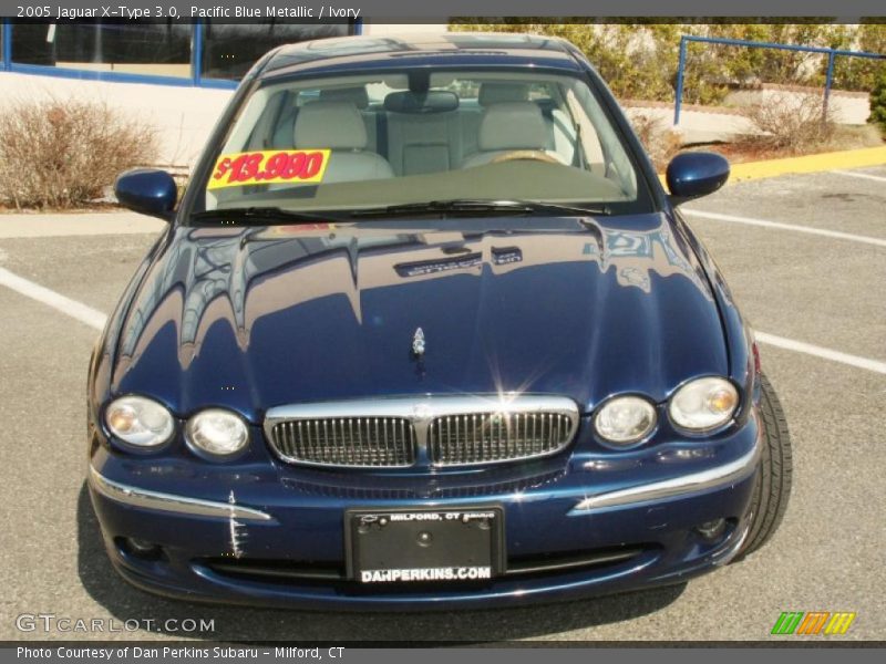 Pacific Blue Metallic / Ivory 2005 Jaguar X-Type 3.0