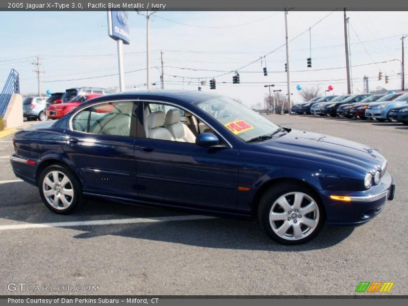 Pacific Blue Metallic / Ivory 2005 Jaguar X-Type 3.0