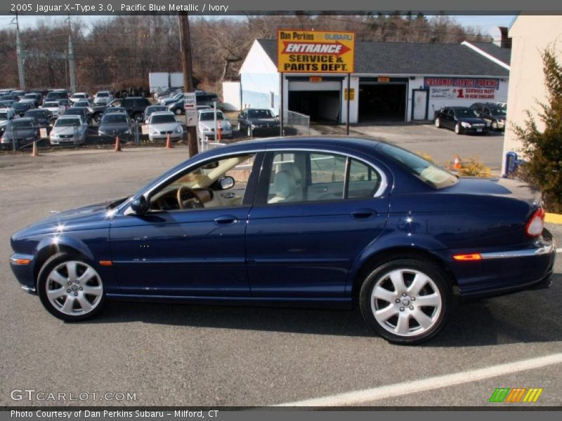 Pacific Blue Metallic / Ivory 2005 Jaguar X-Type 3.0
