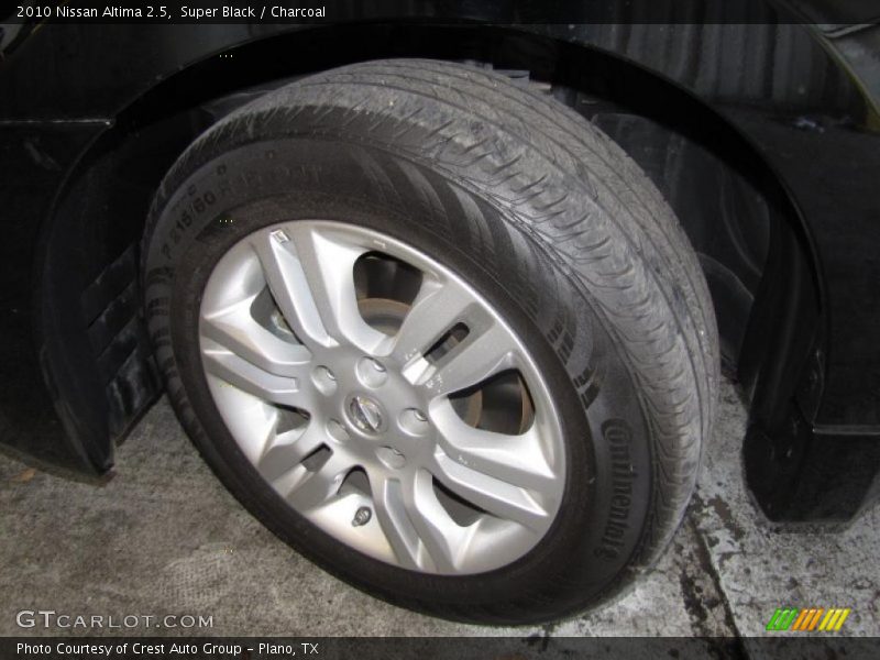 Super Black / Charcoal 2010 Nissan Altima 2.5