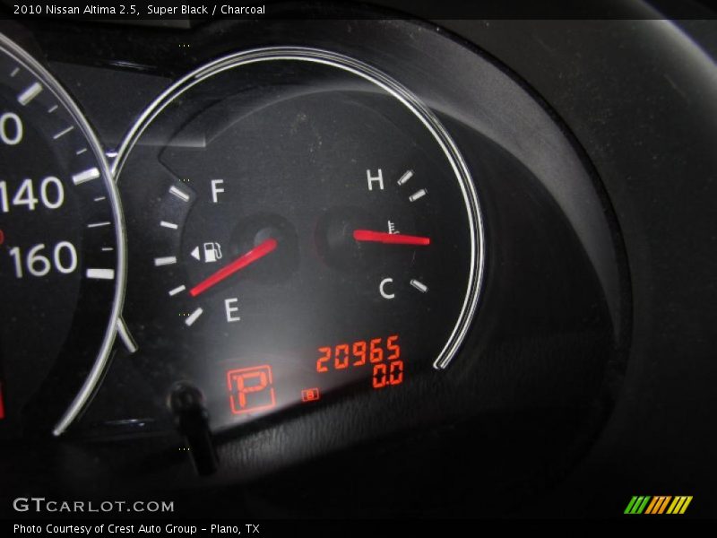 Super Black / Charcoal 2010 Nissan Altima 2.5