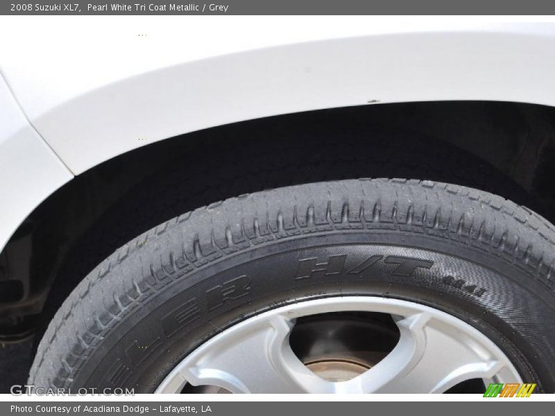 Pearl White Tri Coat Metallic / Grey 2008 Suzuki XL7