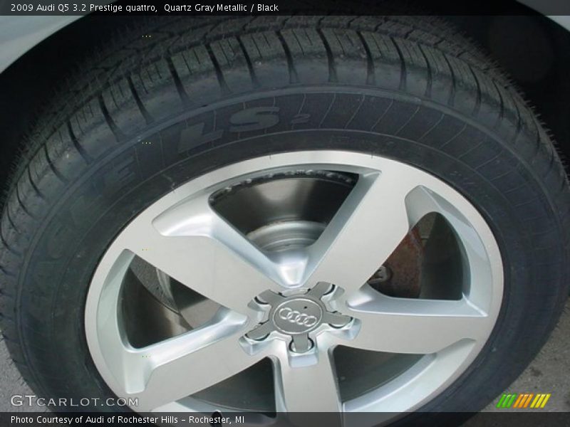 Quartz Gray Metallic / Black 2009 Audi Q5 3.2 Prestige quattro