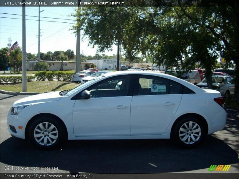 Summit White / Jet Black/Medium Titanium 2011 Chevrolet Cruze LS
