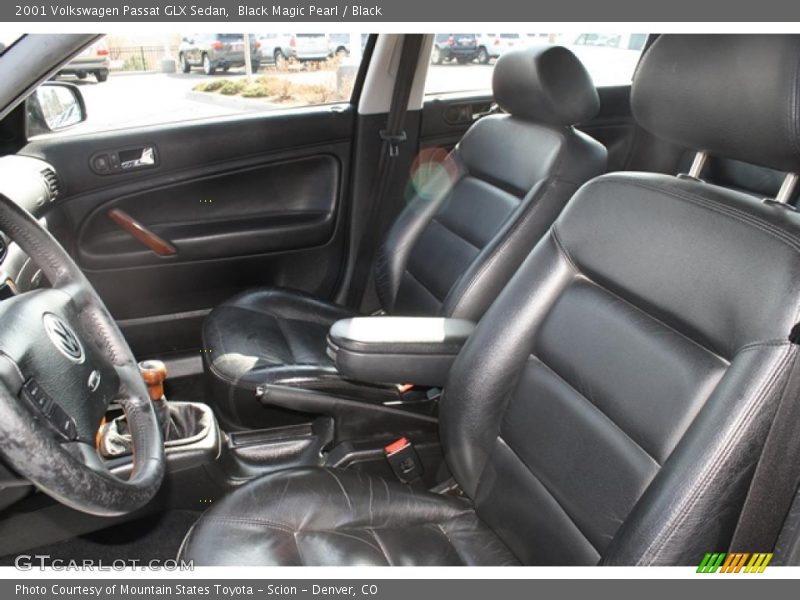 Black Magic Pearl / Black 2001 Volkswagen Passat GLX Sedan