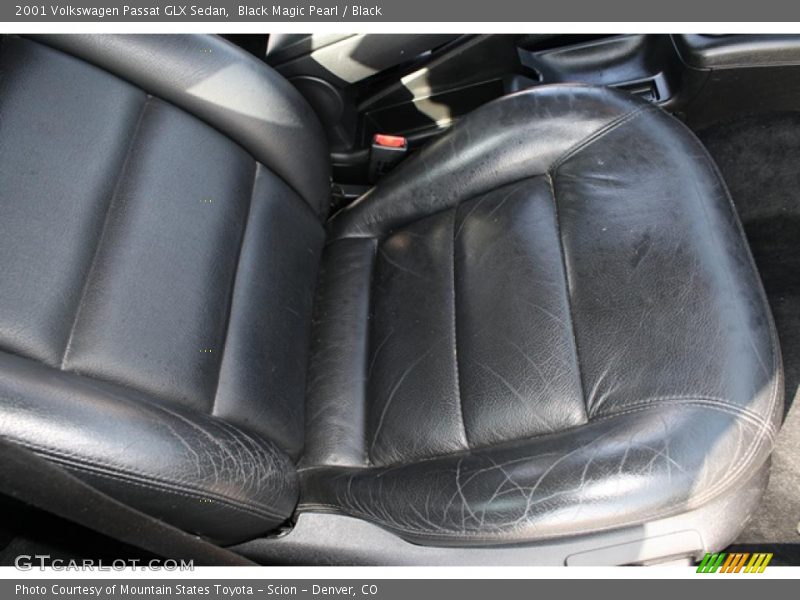 Black Magic Pearl / Black 2001 Volkswagen Passat GLX Sedan