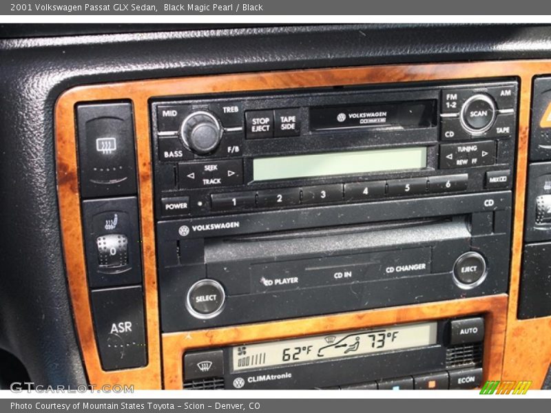 Black Magic Pearl / Black 2001 Volkswagen Passat GLX Sedan