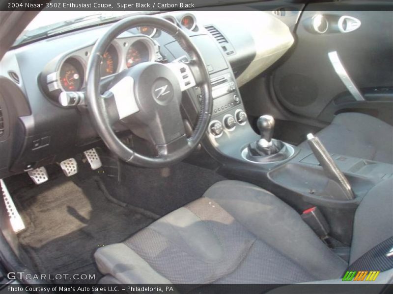 Super Black / Carbon Black 2004 Nissan 350Z Enthusiast Coupe