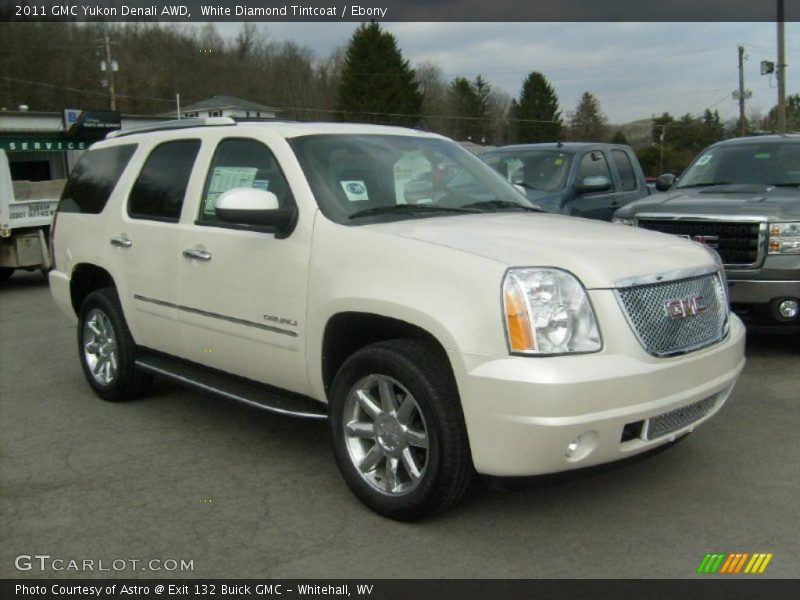 White Diamond Tintcoat / Ebony 2011 GMC Yukon Denali AWD