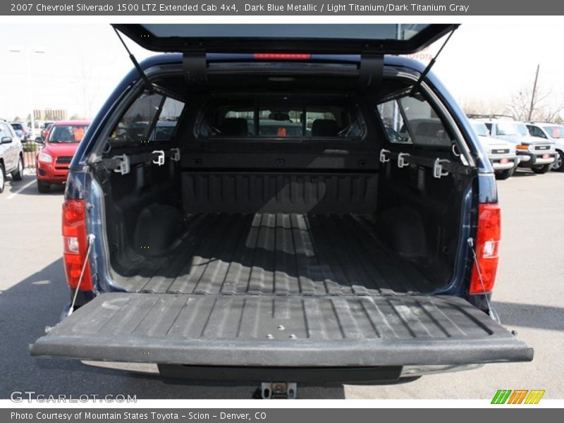 Dark Blue Metallic / Light Titanium/Dark Titanium Gray 2007 Chevrolet Silverado 1500 LTZ Extended Cab 4x4