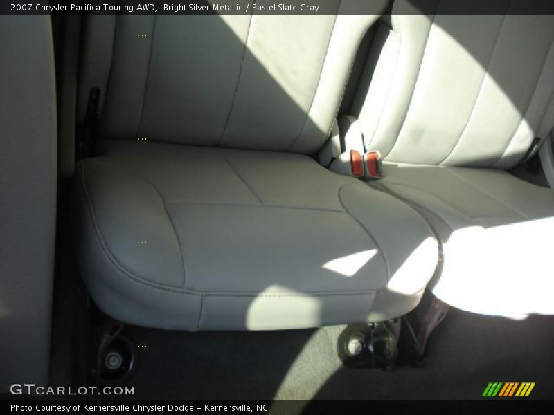 Bright Silver Metallic / Pastel Slate Gray 2007 Chrysler Pacifica Touring AWD