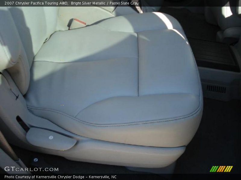 Bright Silver Metallic / Pastel Slate Gray 2007 Chrysler Pacifica Touring AWD