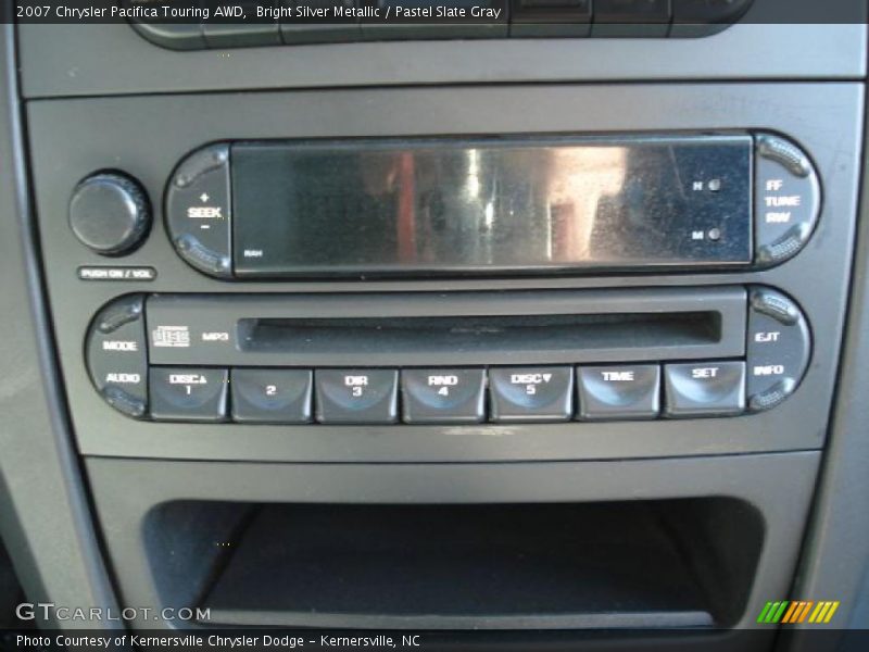 Bright Silver Metallic / Pastel Slate Gray 2007 Chrysler Pacifica Touring AWD