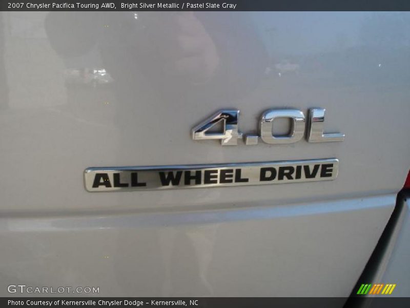 Bright Silver Metallic / Pastel Slate Gray 2007 Chrysler Pacifica Touring AWD