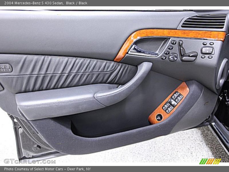Black / Black 2004 Mercedes-Benz S 430 Sedan