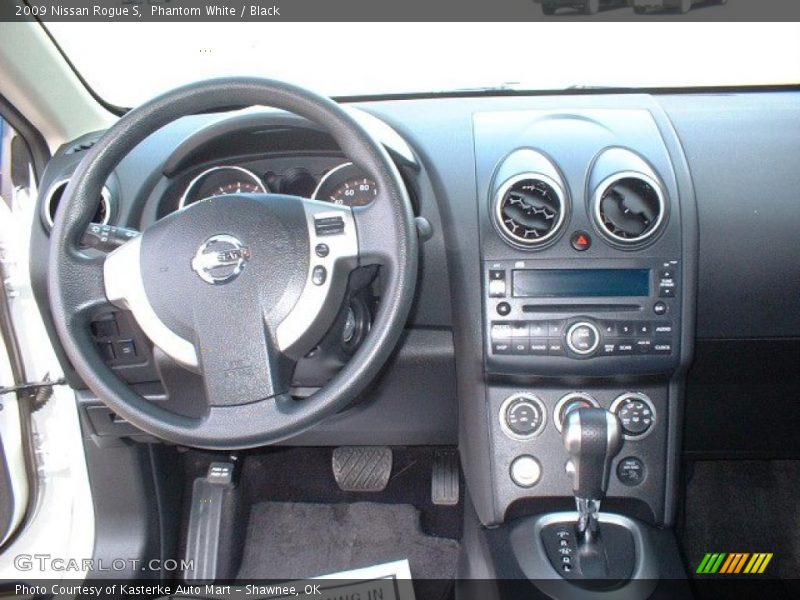 Phantom White / Black 2009 Nissan Rogue S