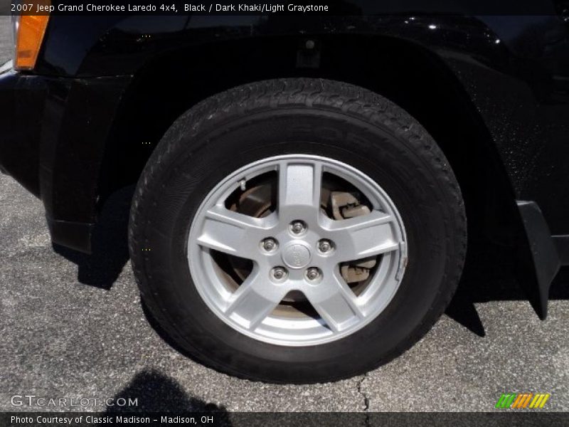 Black / Dark Khaki/Light Graystone 2007 Jeep Grand Cherokee Laredo 4x4