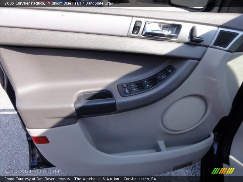 Midnight Blue Pearl / Dark Slate Gray 2005 Chrysler Pacifica