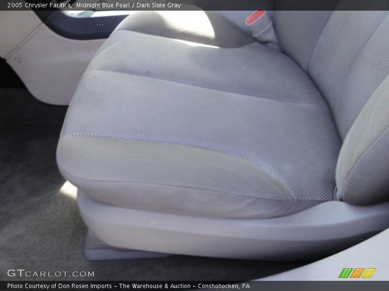 Midnight Blue Pearl / Dark Slate Gray 2005 Chrysler Pacifica