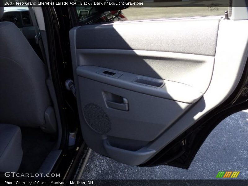 Black / Dark Khaki/Light Graystone 2007 Jeep Grand Cherokee Laredo 4x4
