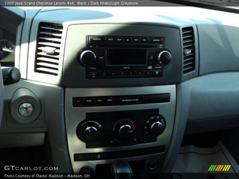 Black / Dark Khaki/Light Graystone 2007 Jeep Grand Cherokee Laredo 4x4