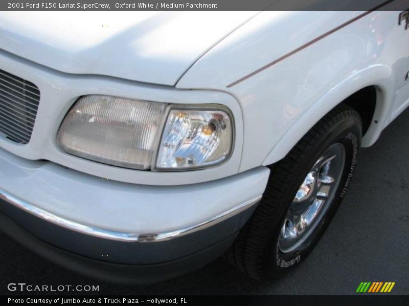 Oxford White / Medium Parchment 2001 Ford F150 Lariat SuperCrew