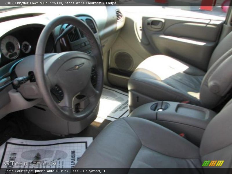  2002 Town & Country LXi Taupe Interior