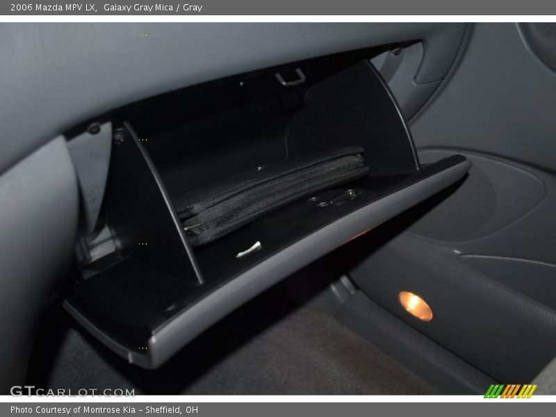 Galaxy Gray Mica / Gray 2006 Mazda MPV LX