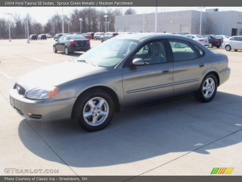 Spruce Green Metallic / Medium Parchment 2004 Ford Taurus SE Sedan