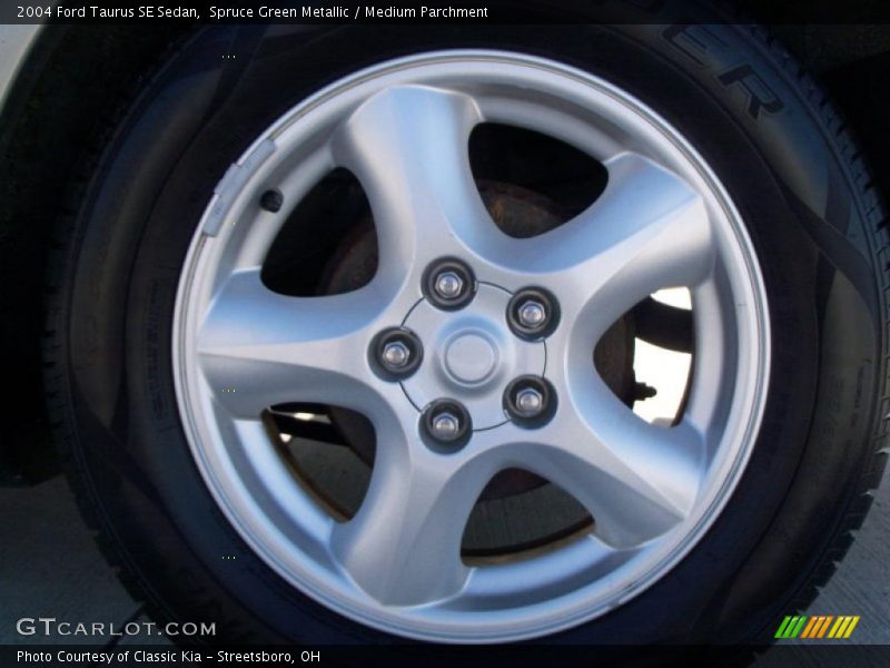 Spruce Green Metallic / Medium Parchment 2004 Ford Taurus SE Sedan
