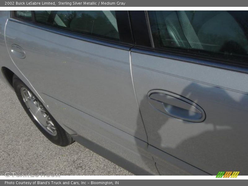 Sterling Silver Metallic / Medium Gray 2002 Buick LeSabre Limited