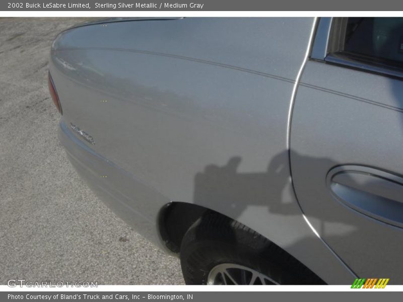 Sterling Silver Metallic / Medium Gray 2002 Buick LeSabre Limited