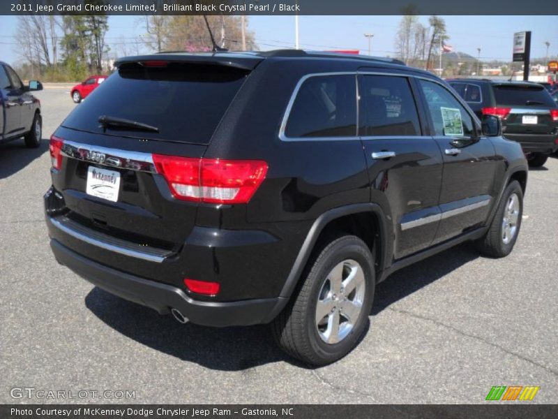 Brilliant Black Crystal Pearl / Black 2011 Jeep Grand Cherokee Limited