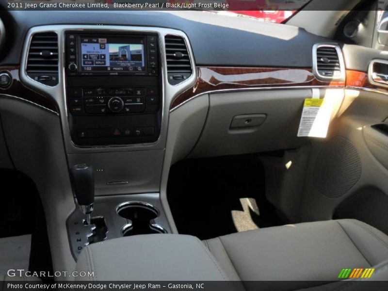 Blackberry Pearl / Black/Light Frost Beige 2011 Jeep Grand Cherokee Limited