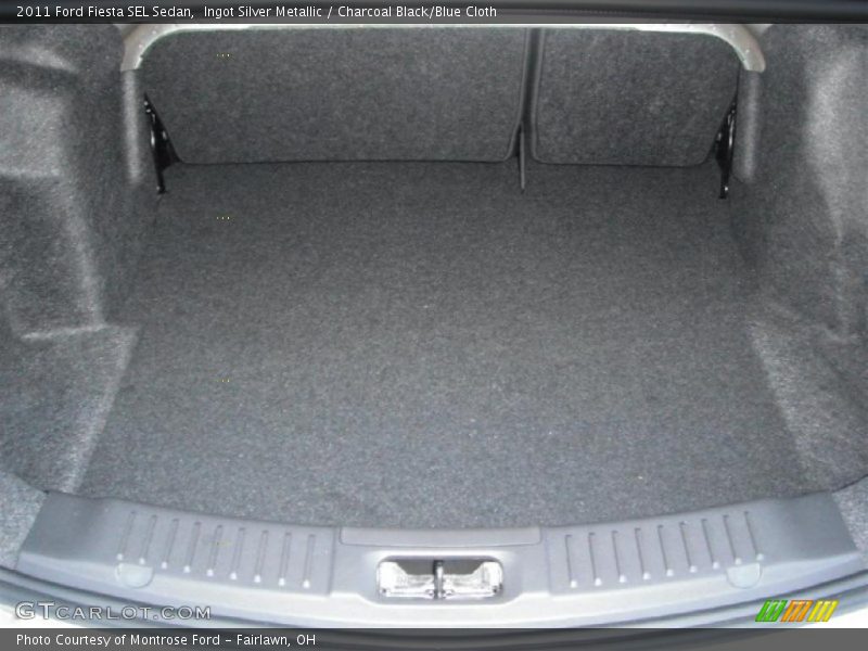 Ingot Silver Metallic / Charcoal Black/Blue Cloth 2011 Ford Fiesta SEL Sedan
