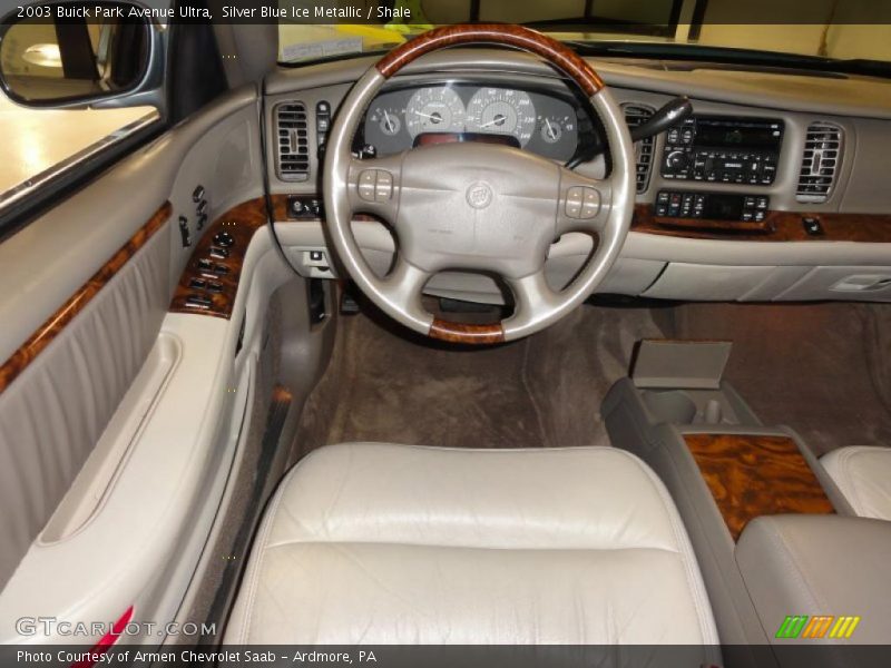 Dashboard of 2003 Park Avenue Ultra