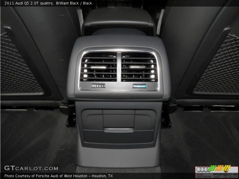 Brilliant Black / Black 2011 Audi Q5 2.0T quattro