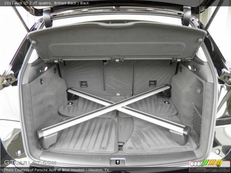 Brilliant Black / Black 2011 Audi Q5 2.0T quattro