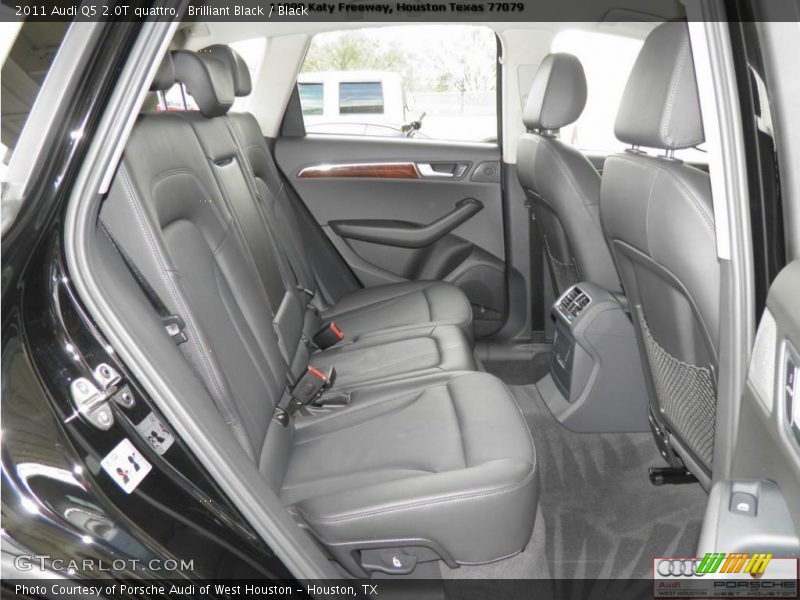 Brilliant Black / Black 2011 Audi Q5 2.0T quattro