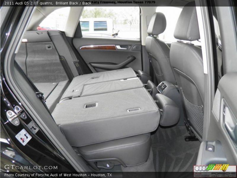 Brilliant Black / Black 2011 Audi Q5 2.0T quattro