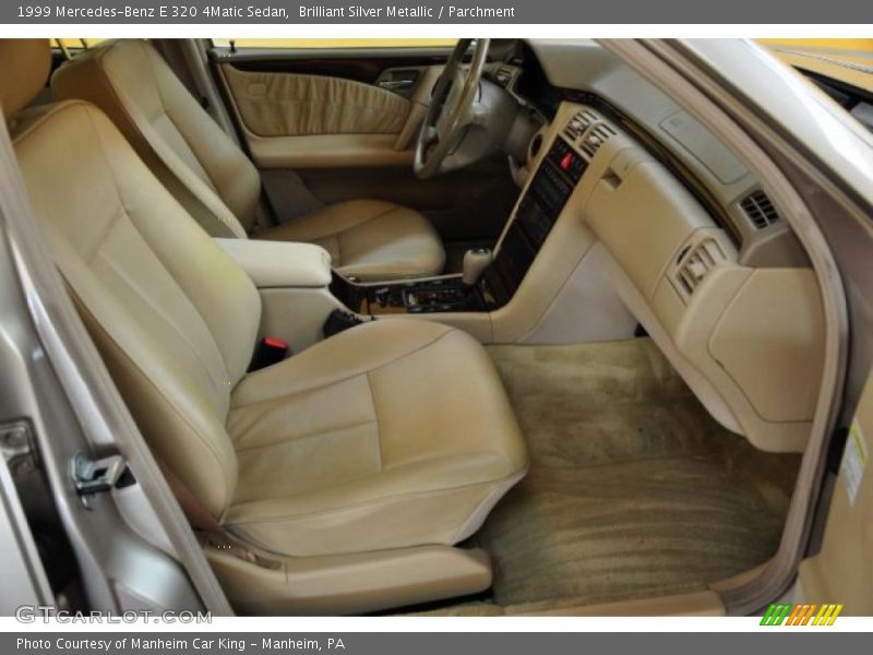 Brilliant Silver Metallic / Parchment 1999 Mercedes-Benz E 320 4Matic Sedan