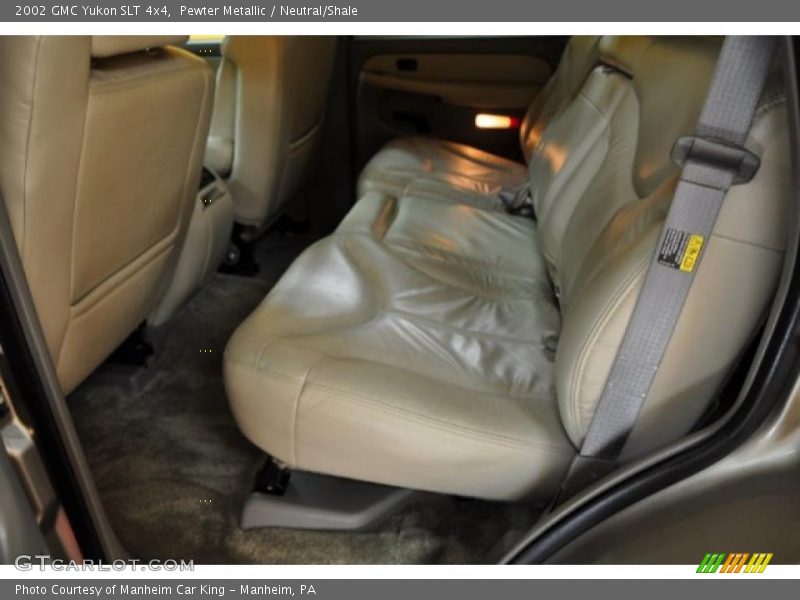 Pewter Metallic / Neutral/Shale 2002 GMC Yukon SLT 4x4